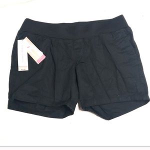 Lange maternity shorts under the belly
Elastic